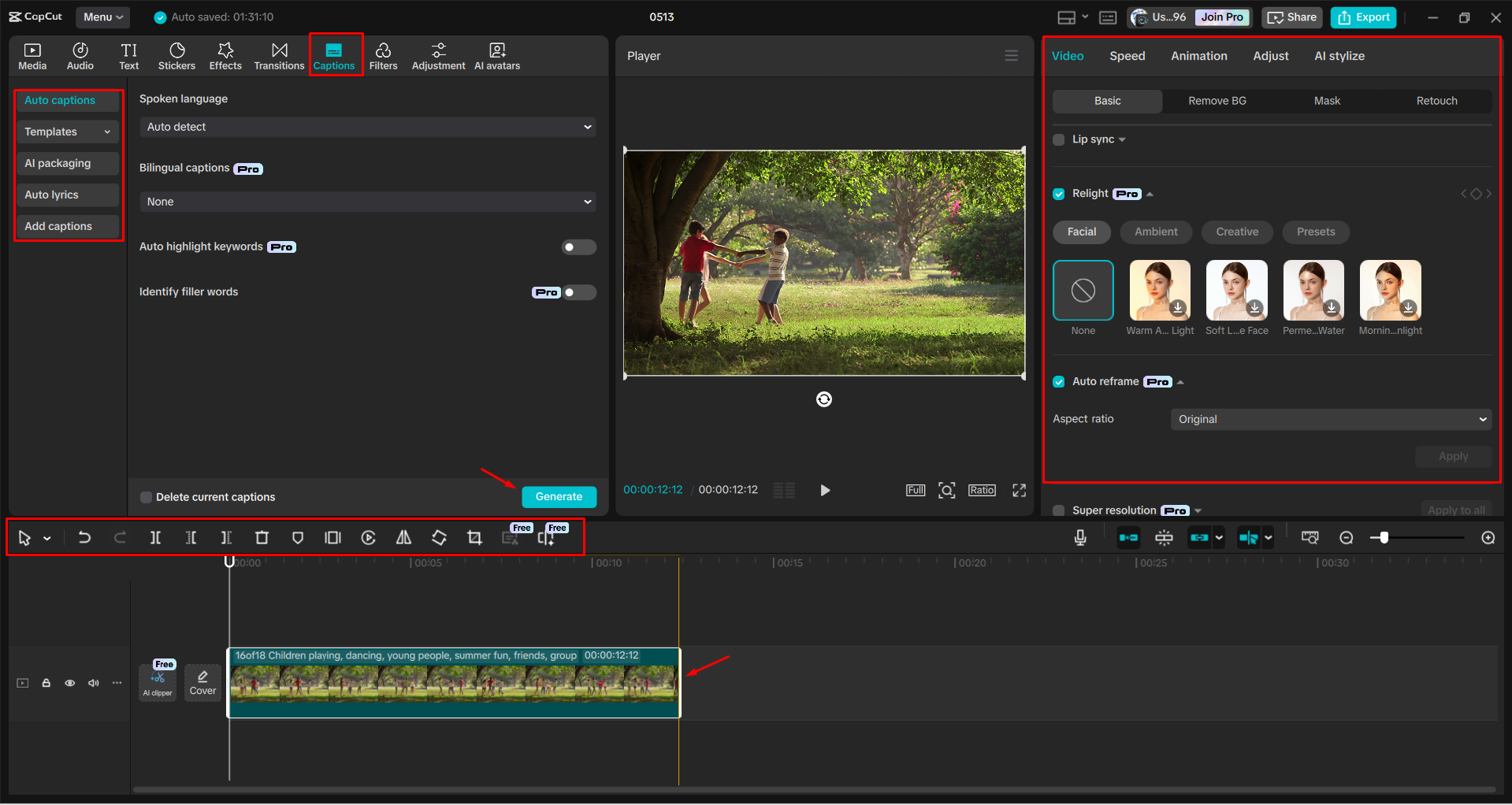 Memangkas dan meningkatkan video di CapCut editor video desktop