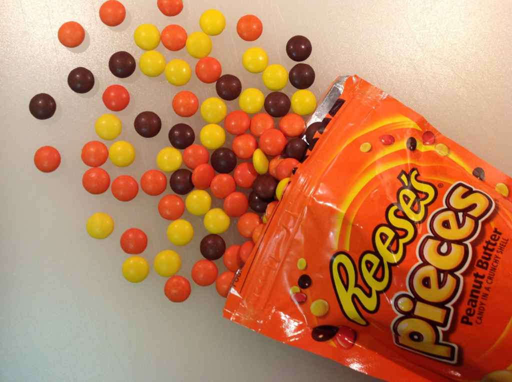 Reese's Pieces in E.T