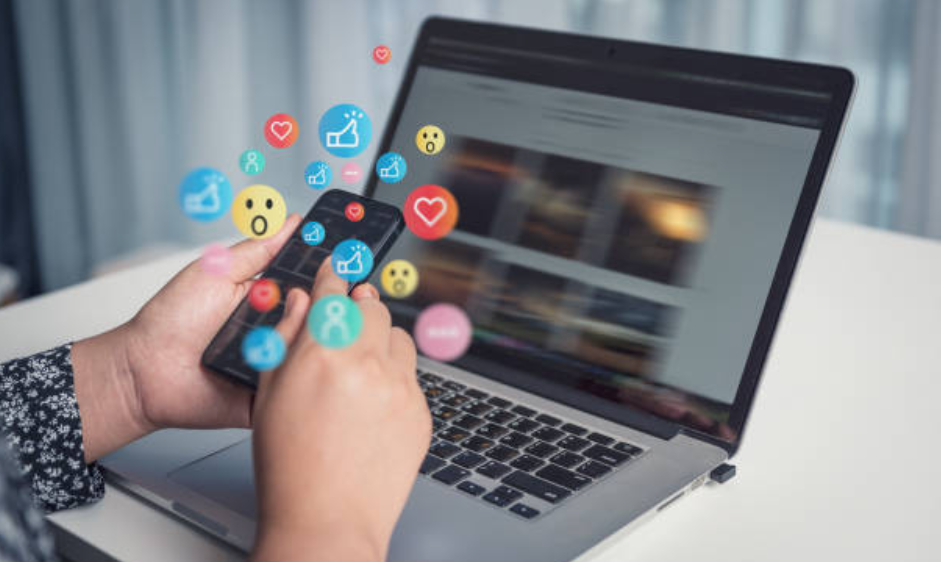 Mahahalagang benepisyo ng pakikisalamuha