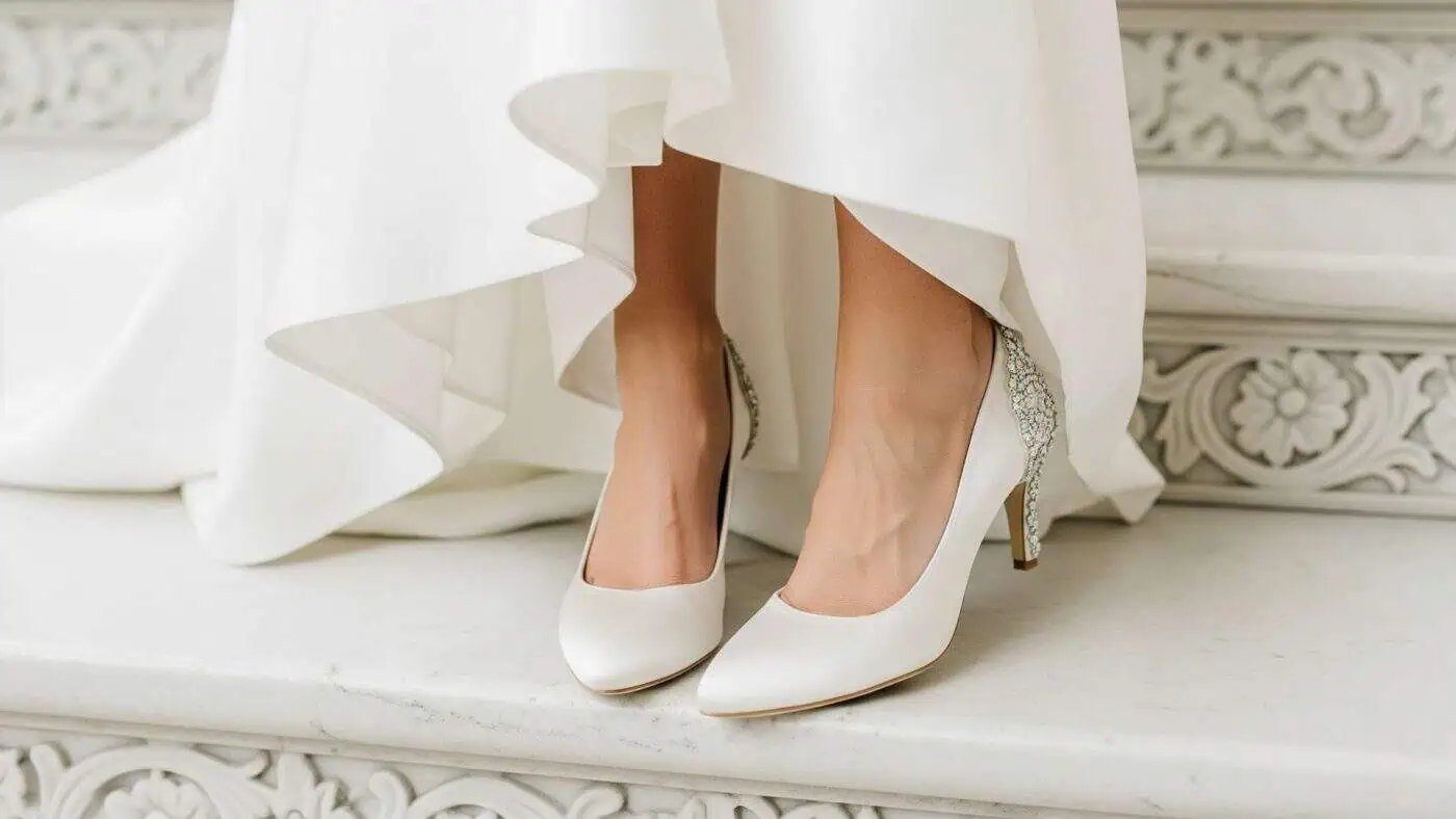 Wedding shoes, a unique wedding photography