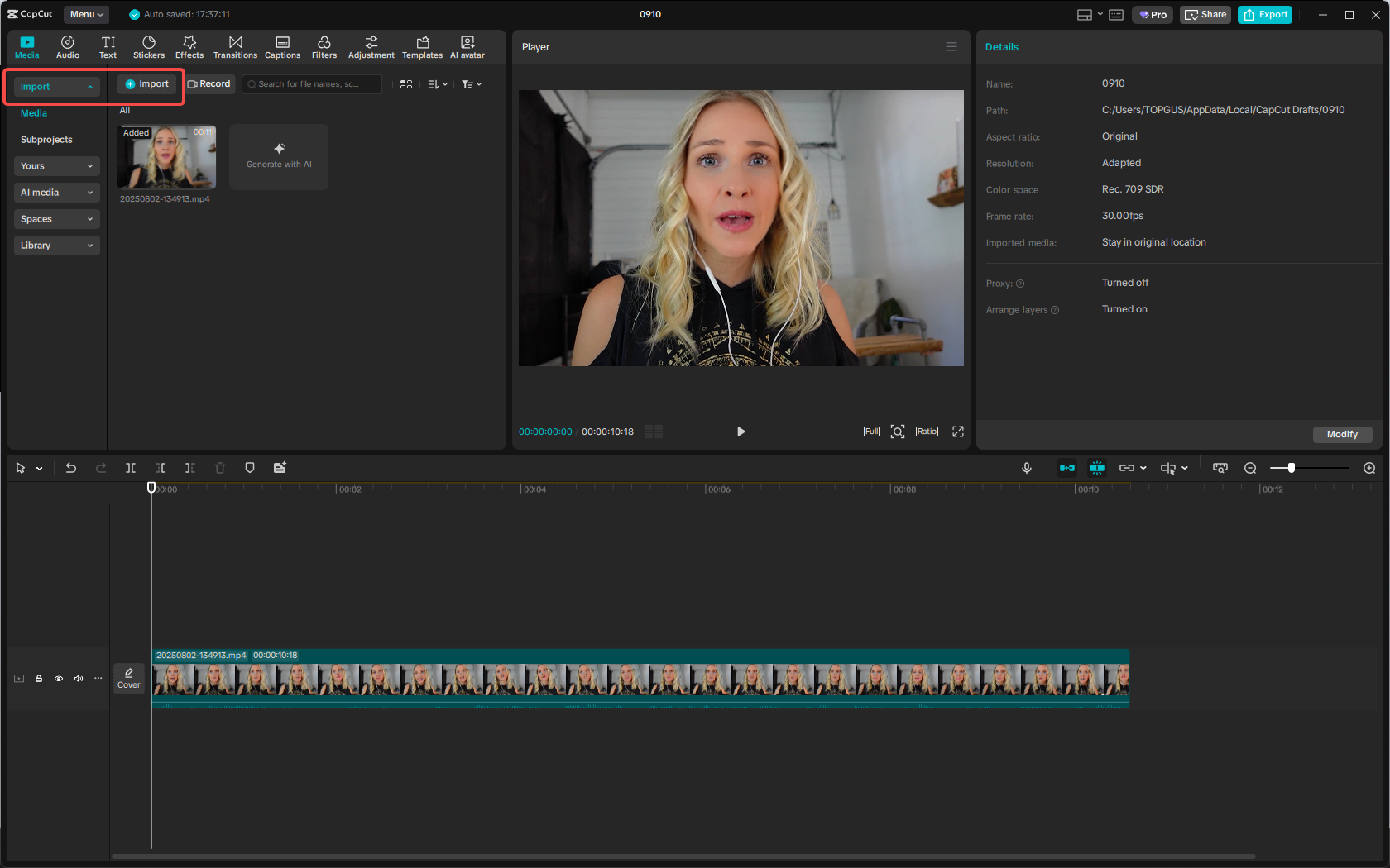 Mengimport video ke dalam CapCut