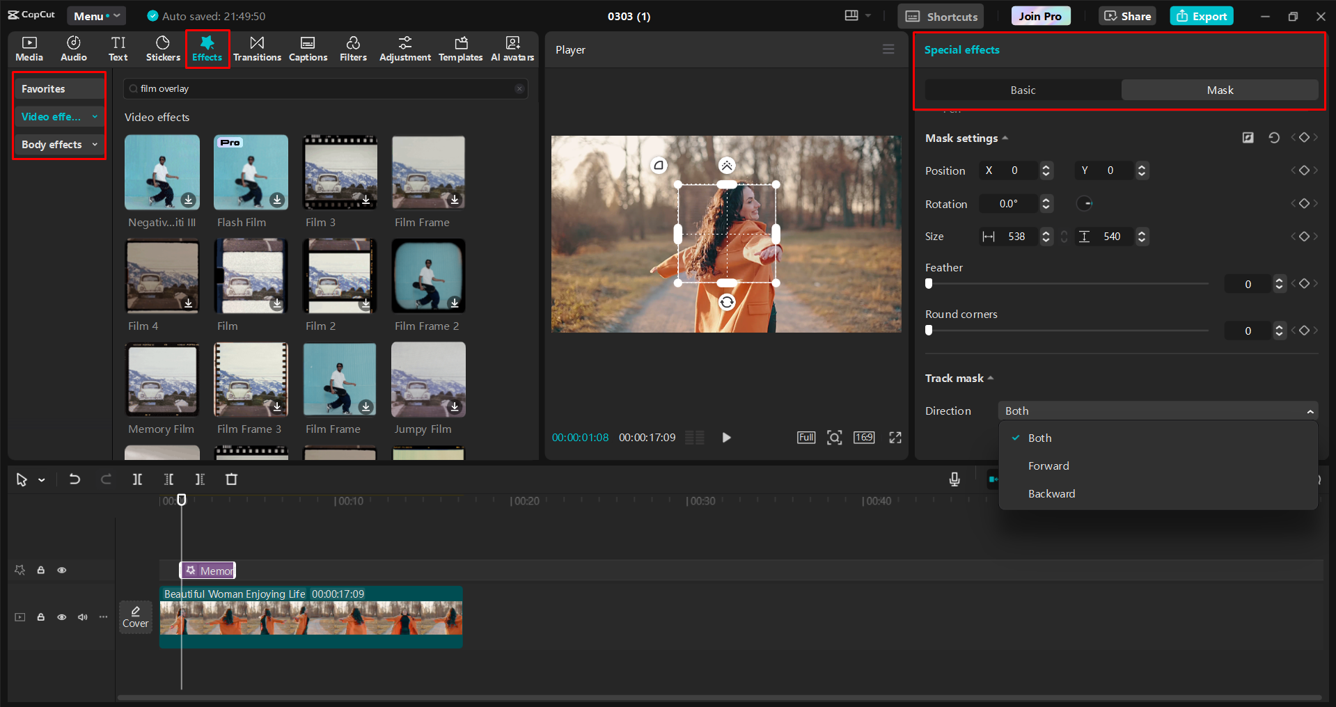Applying a film overlay effect to videos in the CapCut desktop video editor