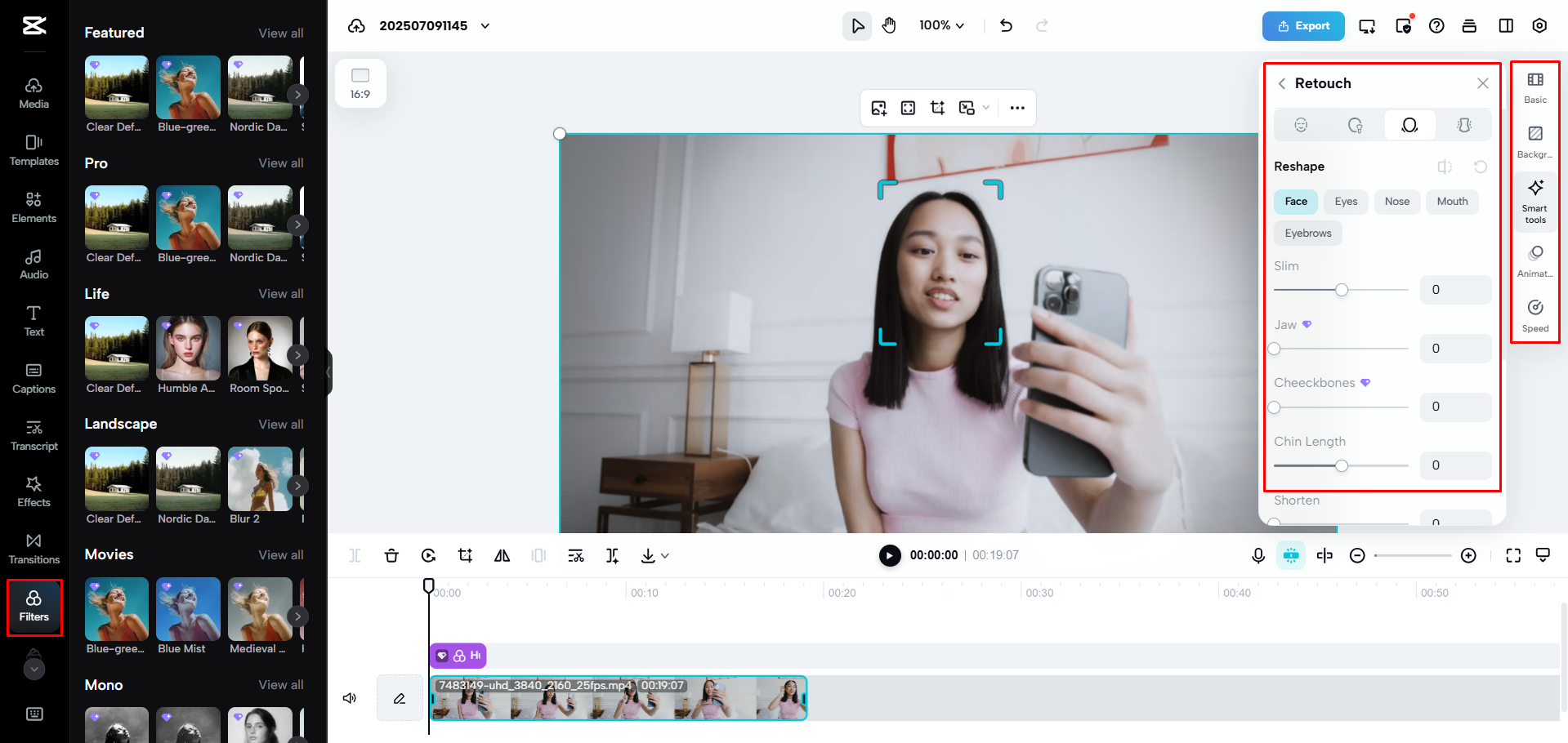 Adicionando filtros e música a um vlog com CapCut Web
