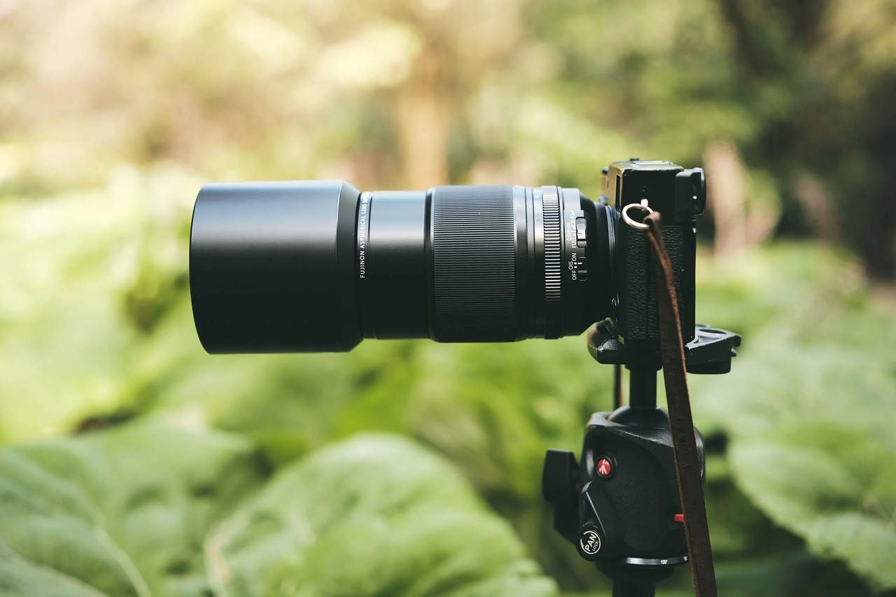 Fujifilm 80mm weather-resistant macro lens