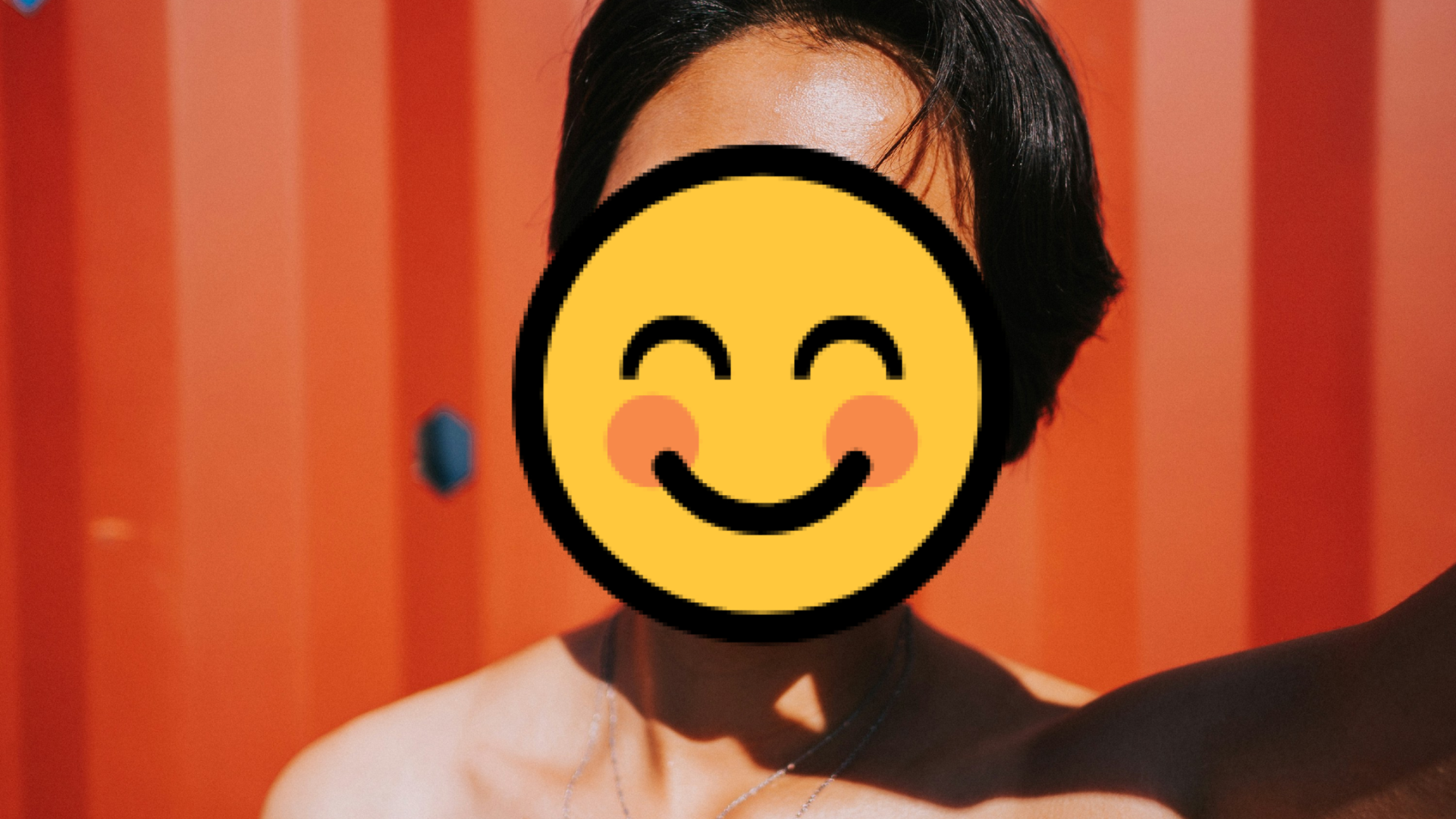 AI in removing photo emojis