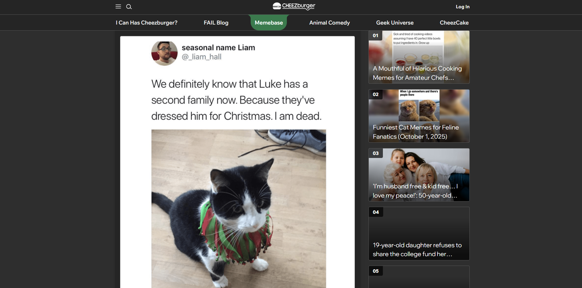 Interface of Cheezburger - a site with versatile Christmas memes