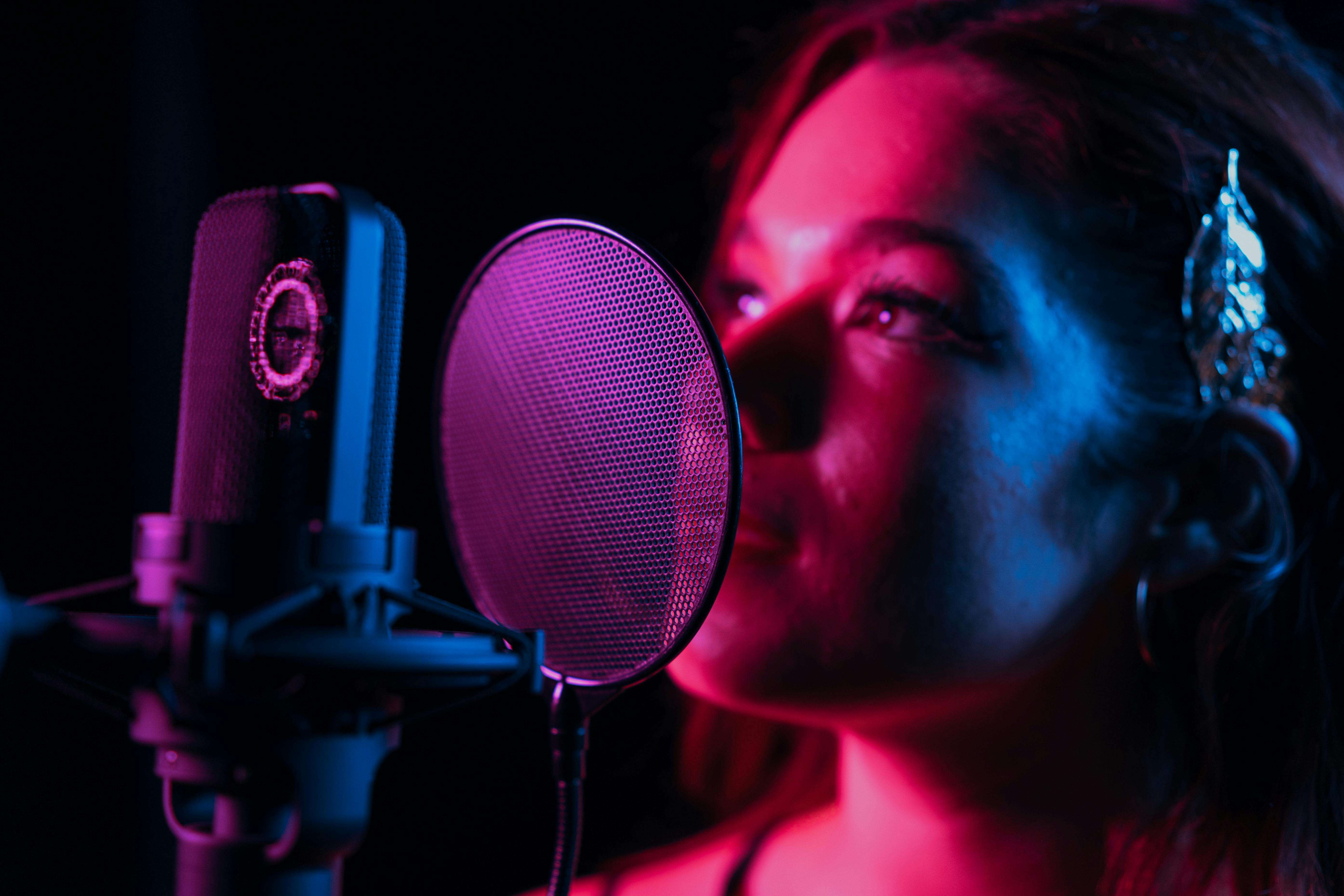 Tips for optimizing voice over image content