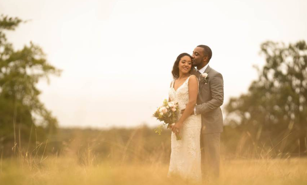 Wedding photography tips help beginners shoot better: Plan or improvise, find your flow