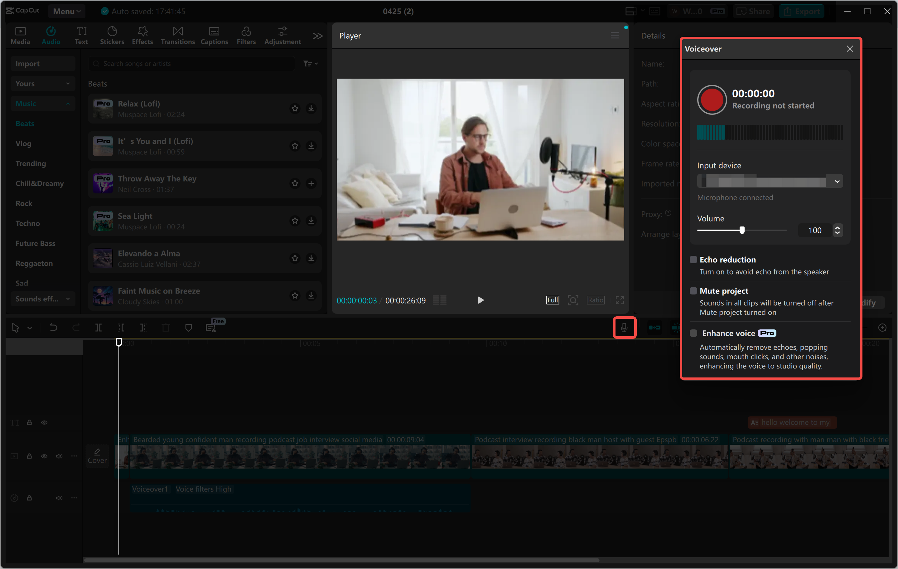 Memuat naik media ke editor video desktop CapCut