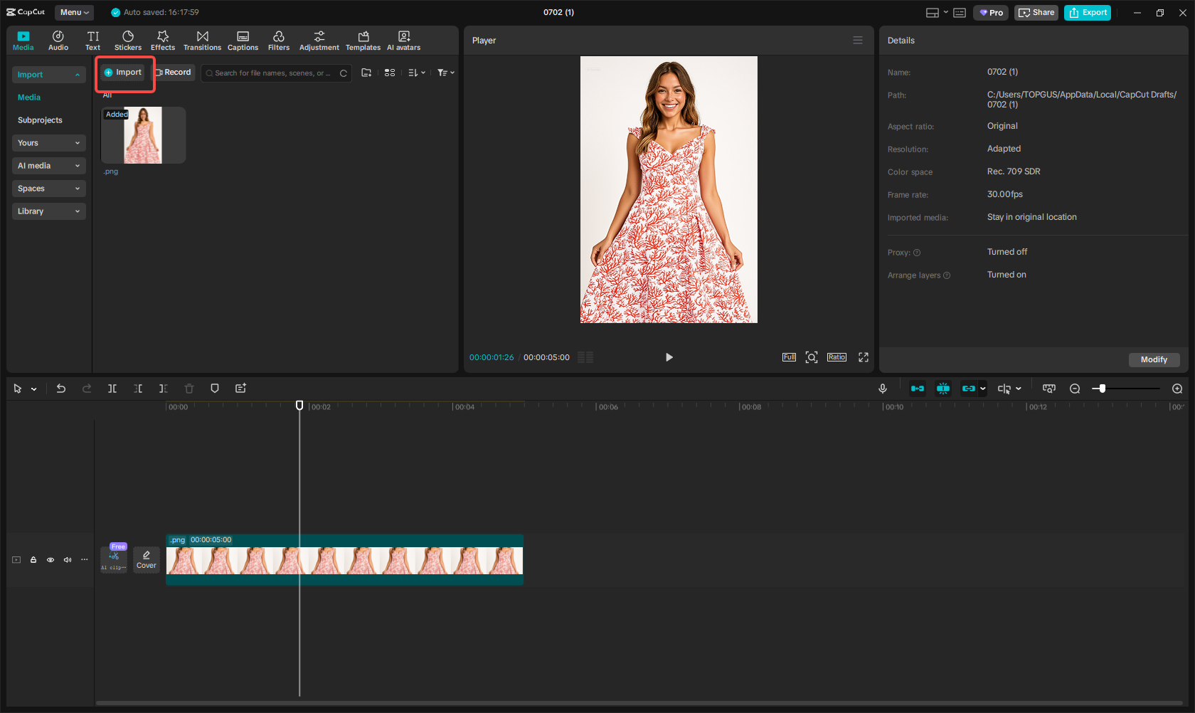 Importez votre photo et dessinez la zone des vêtements.