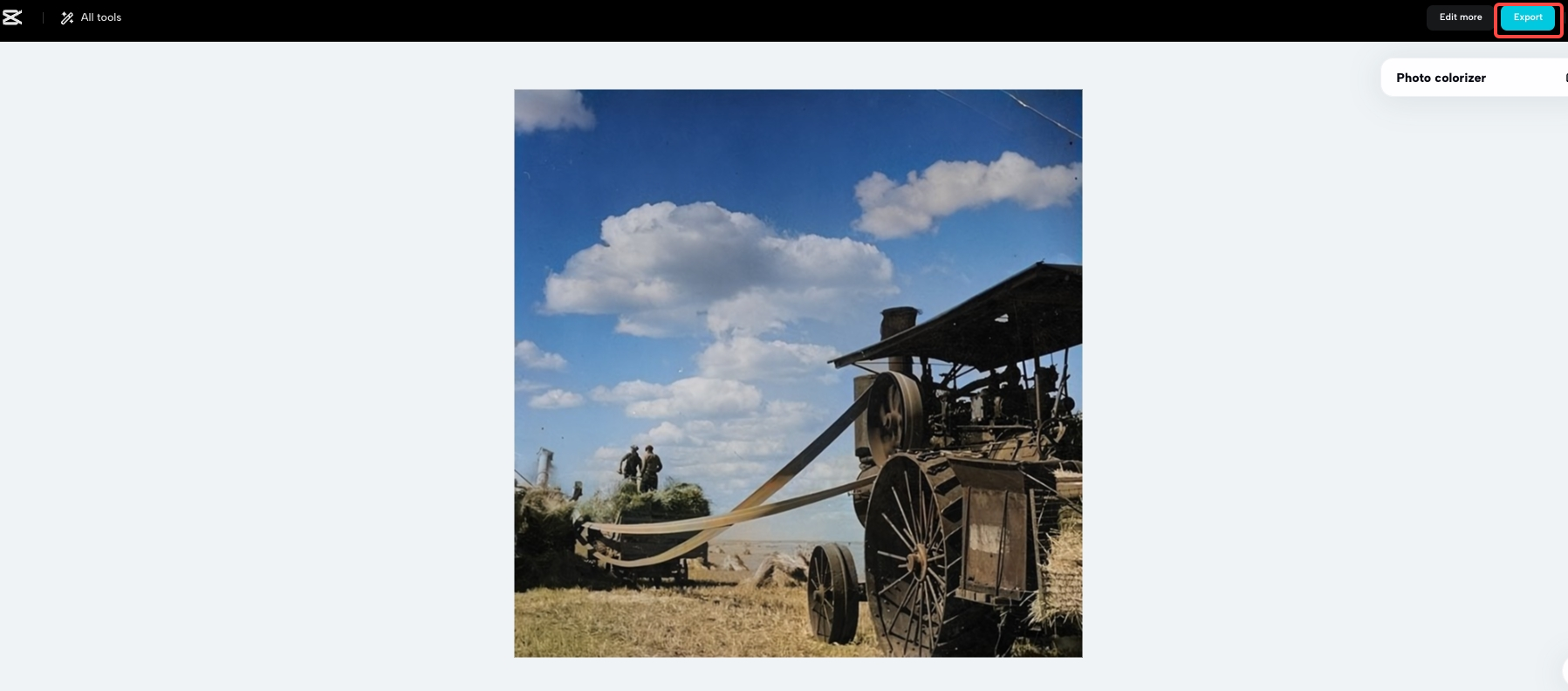 CapCut's video to live photo converter