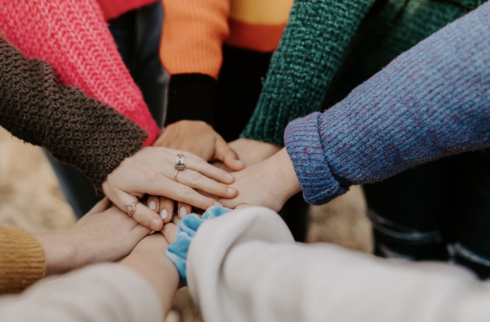 60+ Teamwork Quotes to Inspire Collaboration in 2025