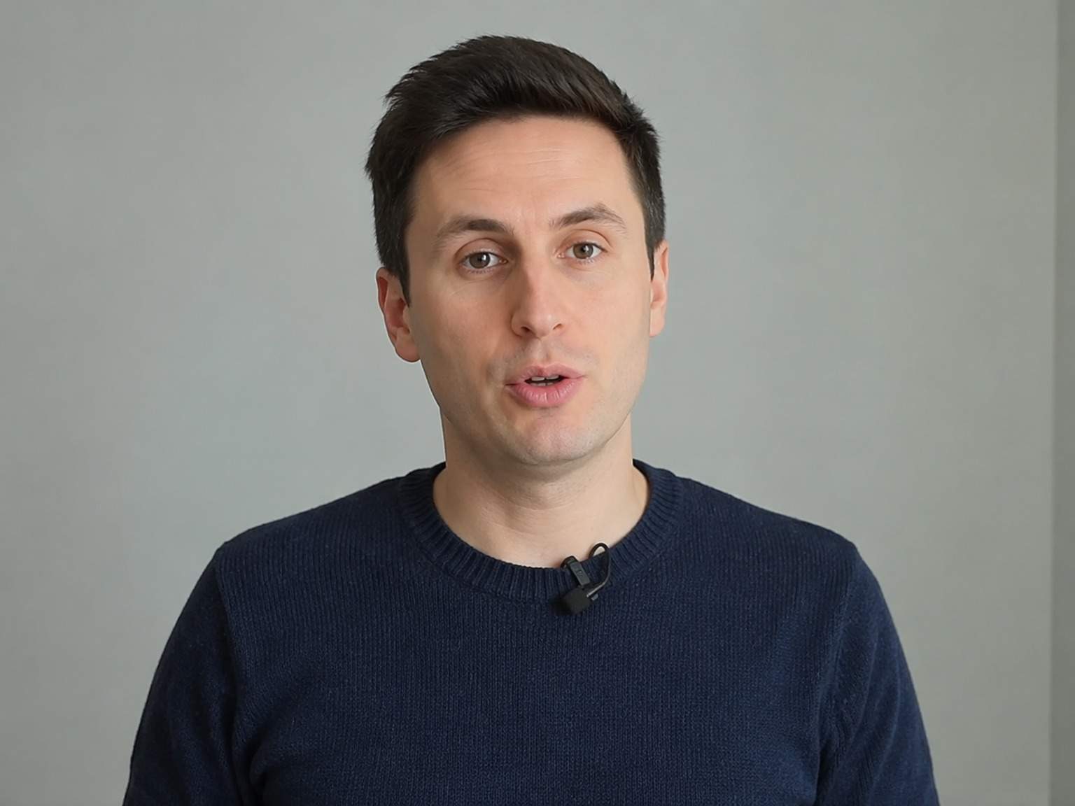 remove microphone from video creator review avatar 4