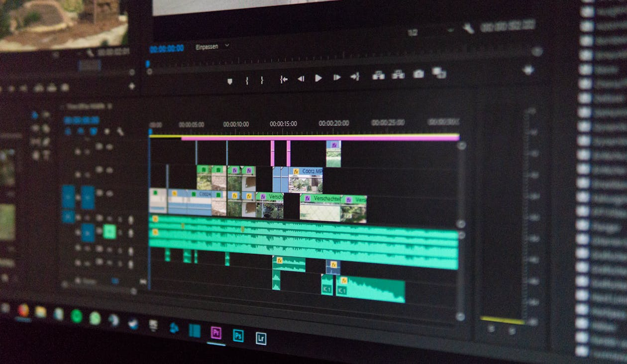 Video and infographic production