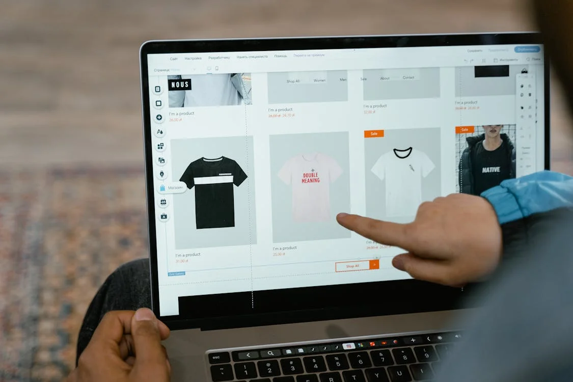 Choose an e-commerce platform