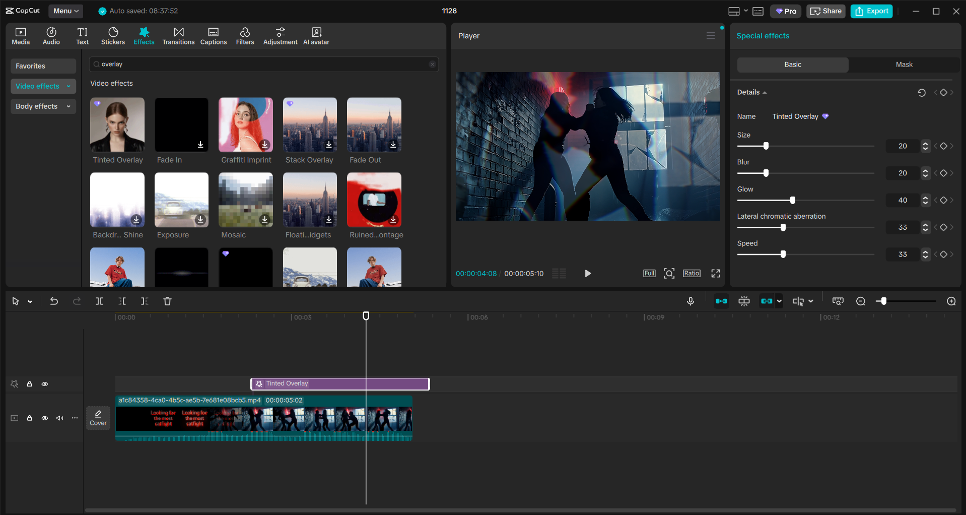 Customize your primary video by adding an overlay video on CapCut PC
