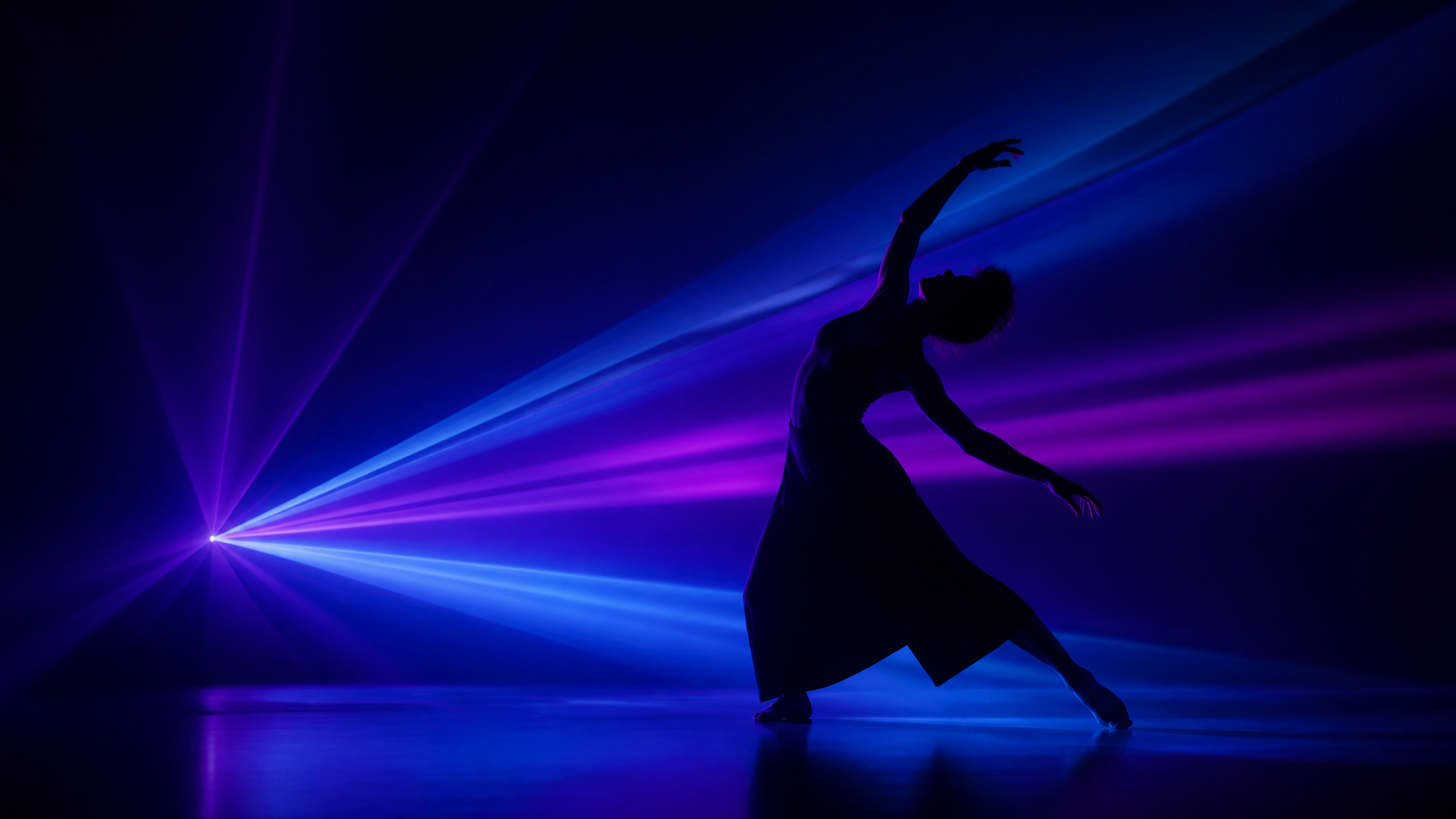 Neon-Ultraviolett-Leuchteffekt-Aufforderungsbeispiel 2 - Neon-Ultraviolett-Leuchteffekt Nahaufnahme-Moment