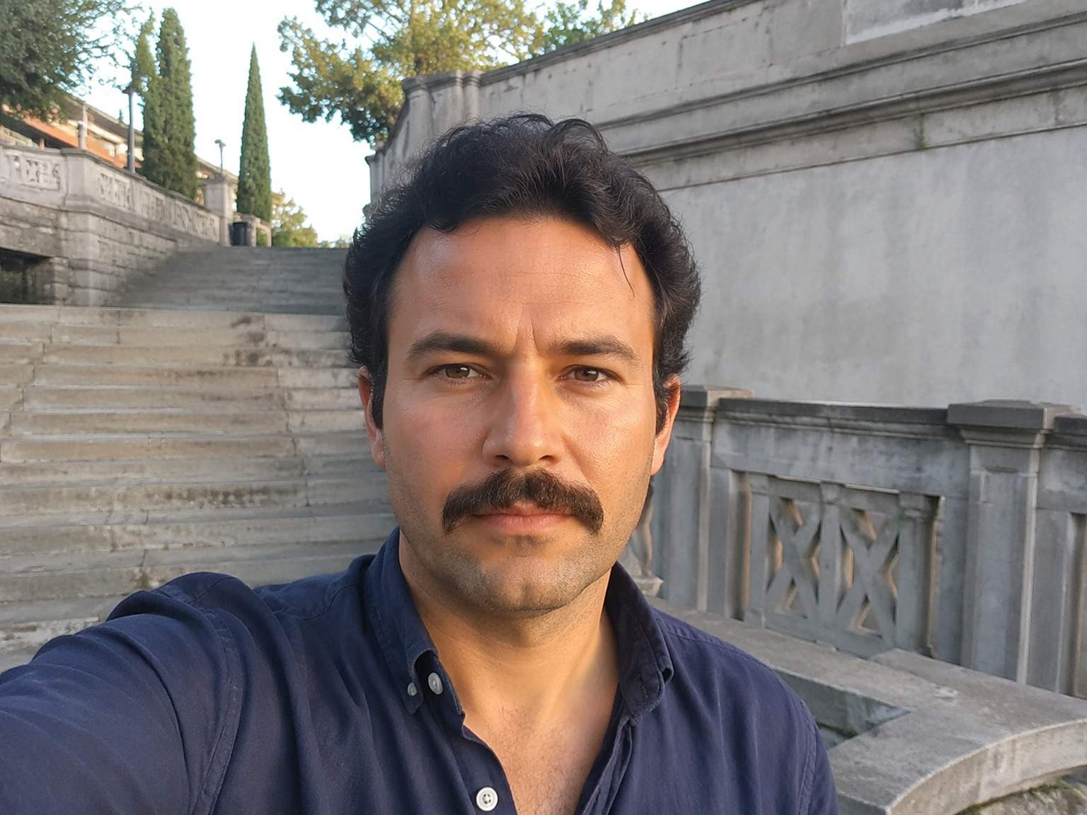 remove mustache from video creator review avatar 3