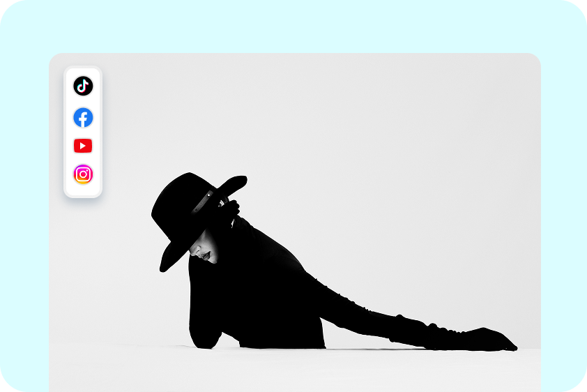  Make stylish grayscale pictures for social media with CapCut