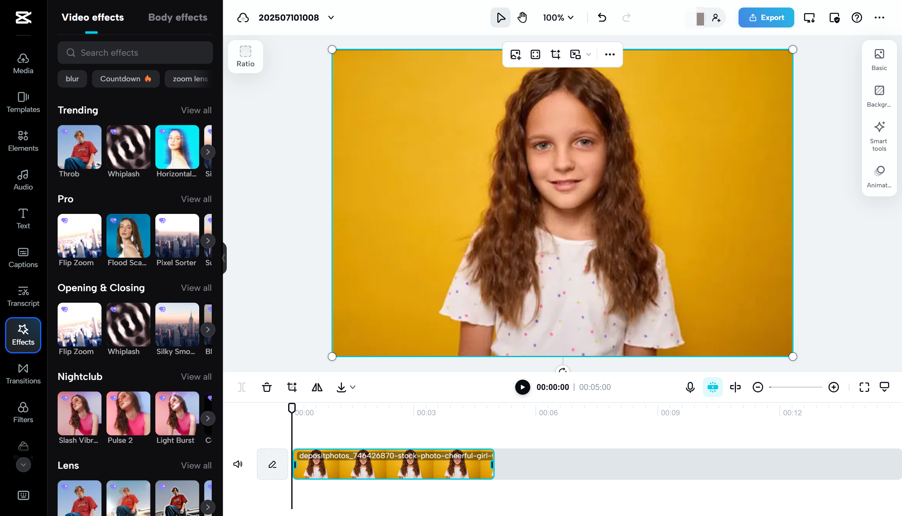 Bearbeiten von Vlog-Videos mit einfacher Software auf dem Laptop