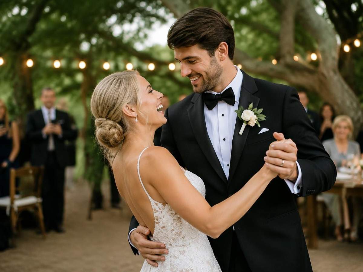 wedding couple dance generator AI prompt cover 2 in 4:3