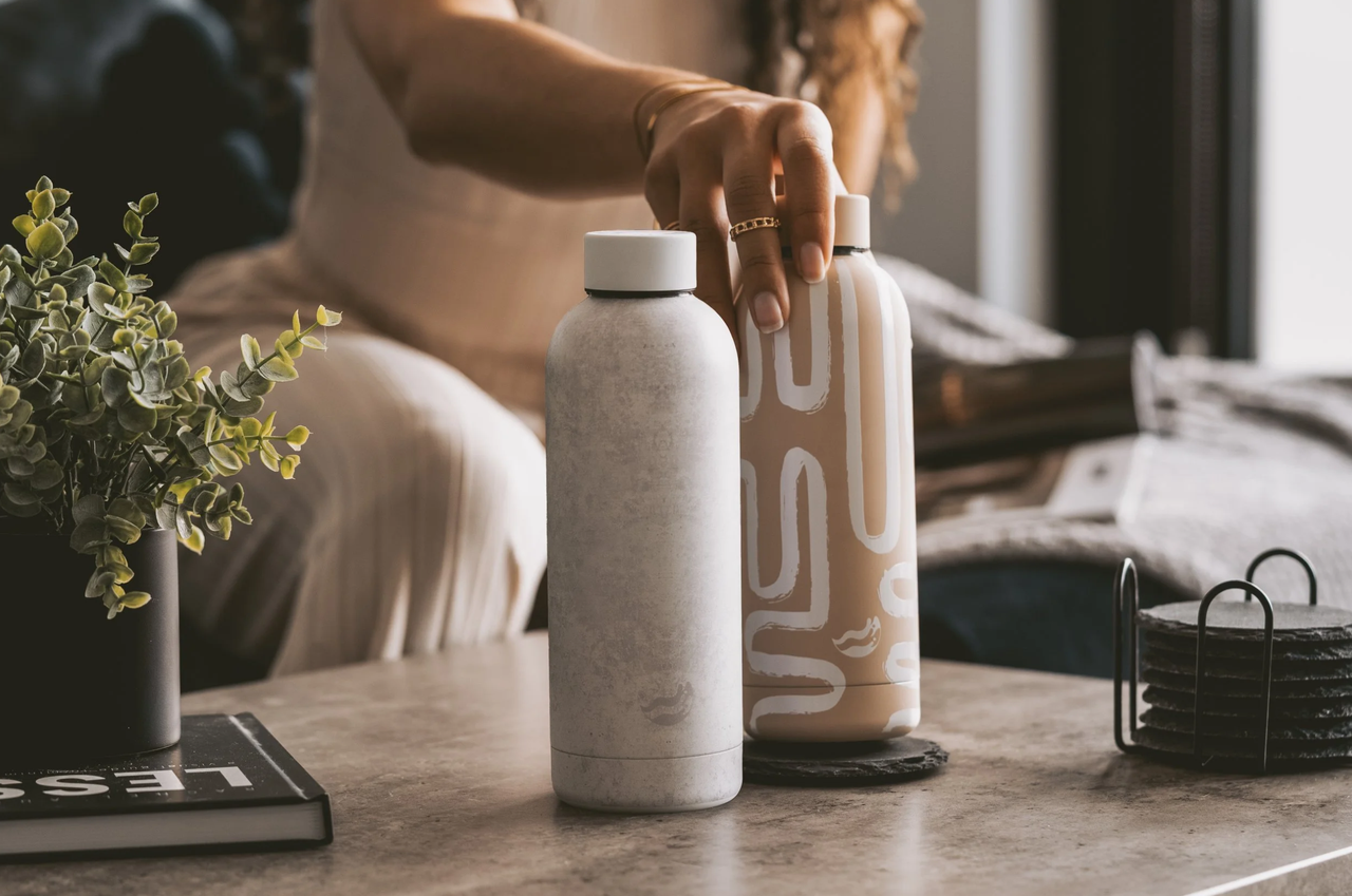 Different types of e-commerce product photography: Lifestyle photos