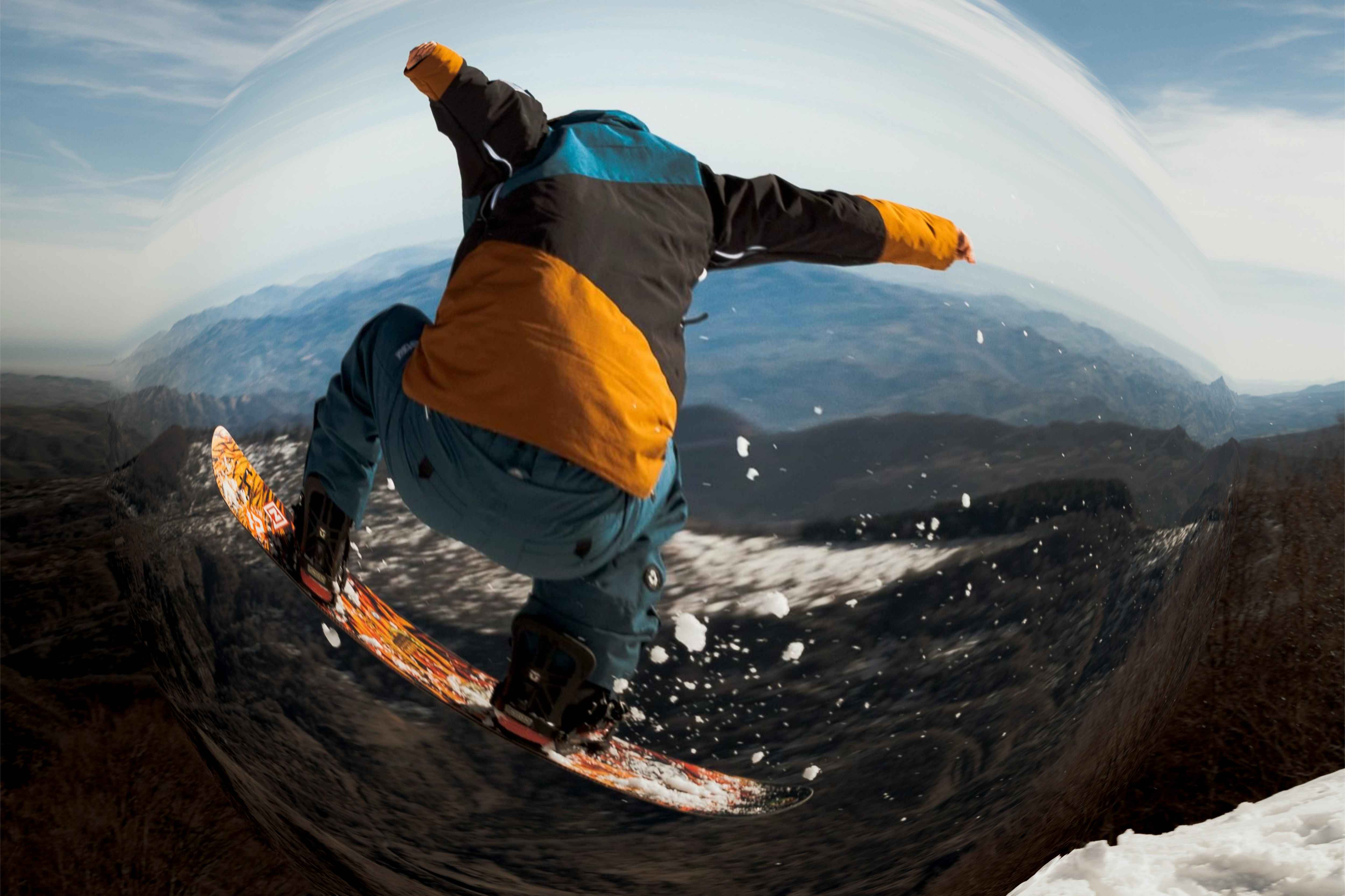 Fisheye lens effect usage in skate photography
