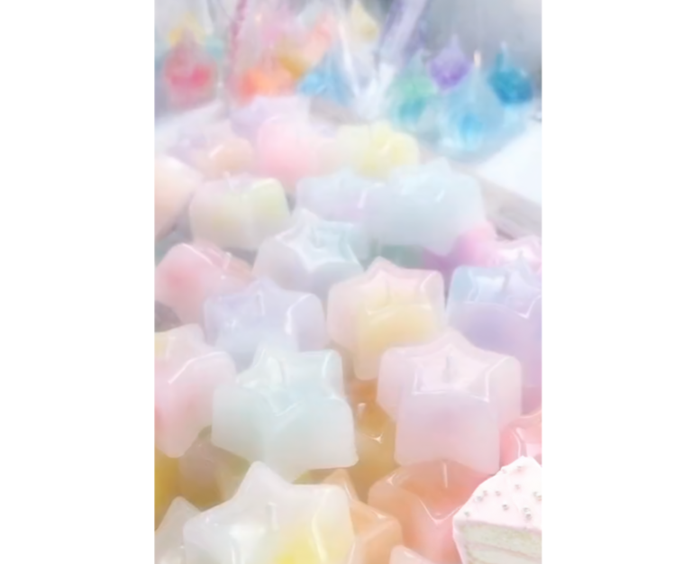 CapCut's pastel-themed video templates