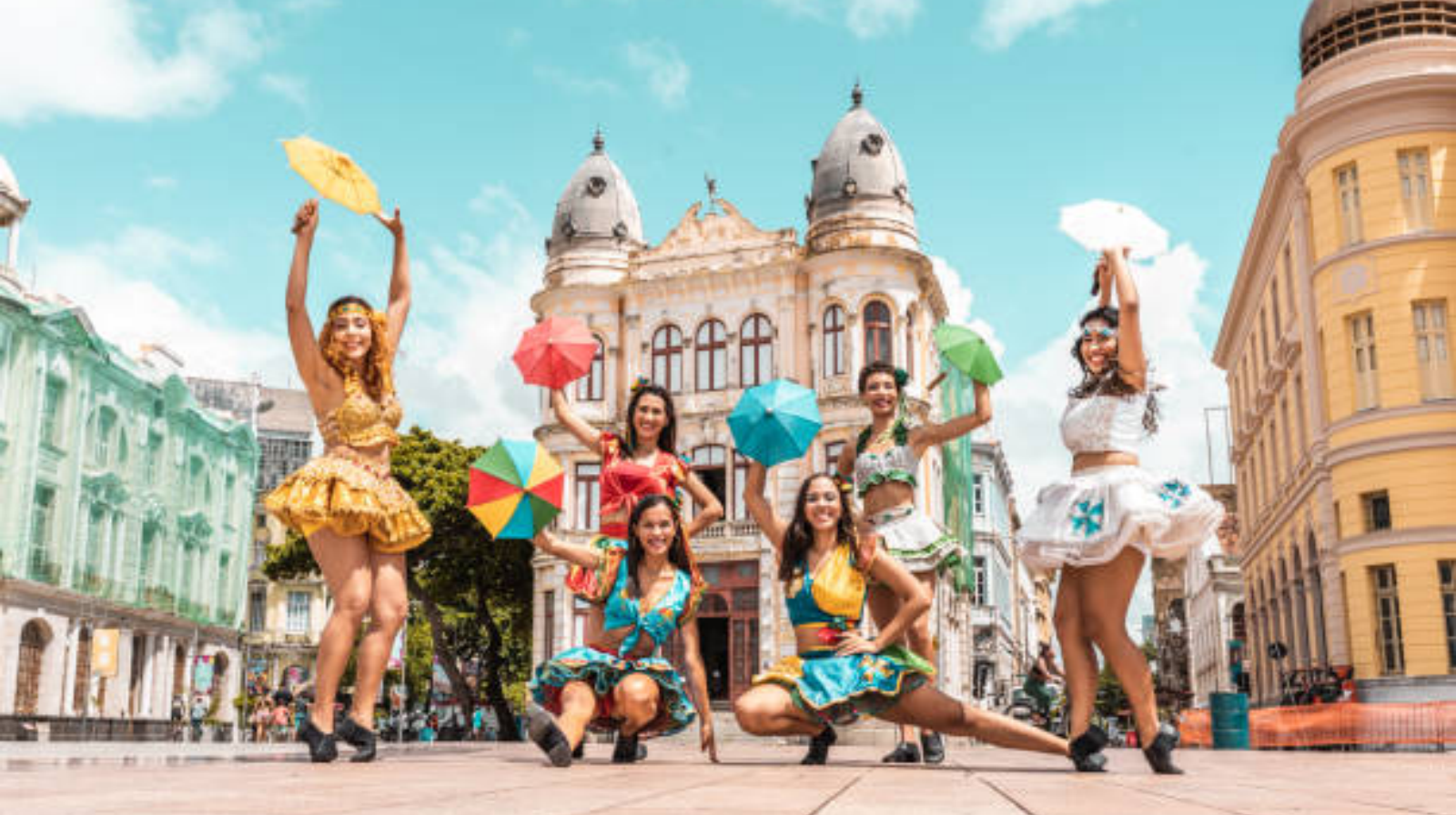 Criação automática de vídeos incríveis de Carnaval usando IA a partir de textos e imagens